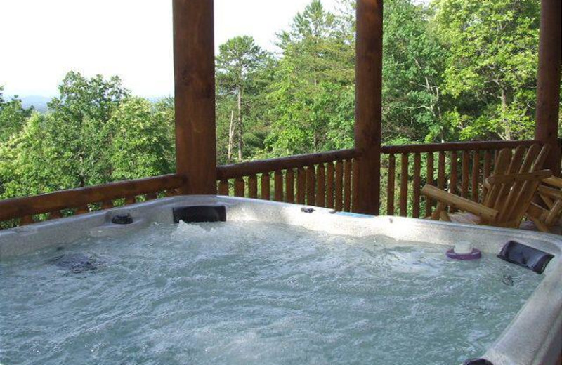 RELAX AND ENJOY A BEAUTIFUL LONG RANGE MOUNTAIN VIEW