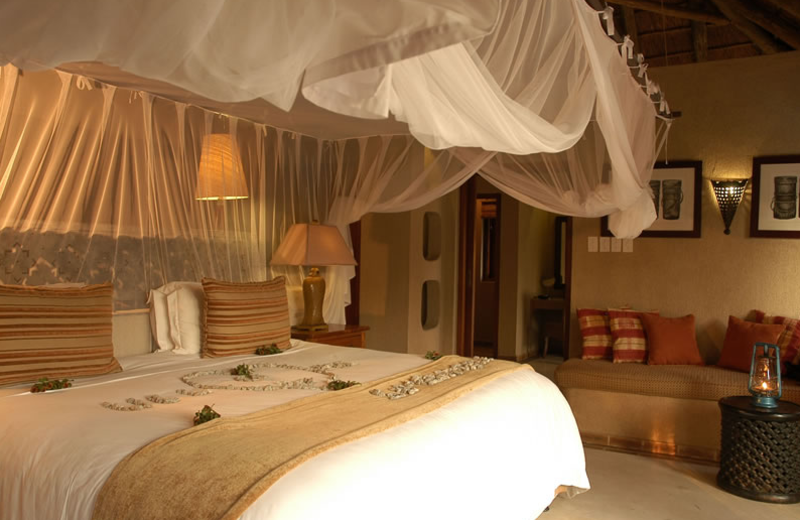 Guest room at Simbambili Game Lodge.