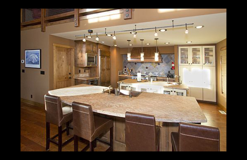 Vacation rental kitchen at Mammoth Property Reservations.