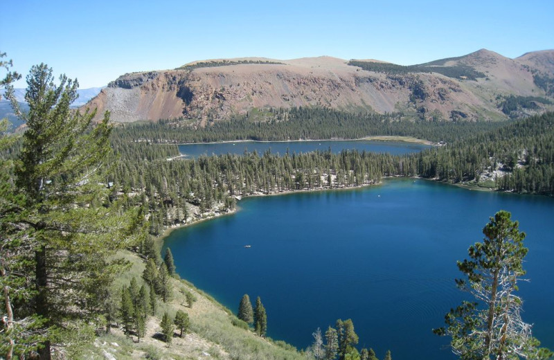 Mammoth Mountain and Lake at Seasons 4 Condominium Rentals.