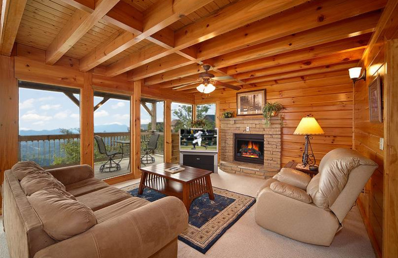 Cabin living room at Timber Tops Luxury Cabin Rentals.