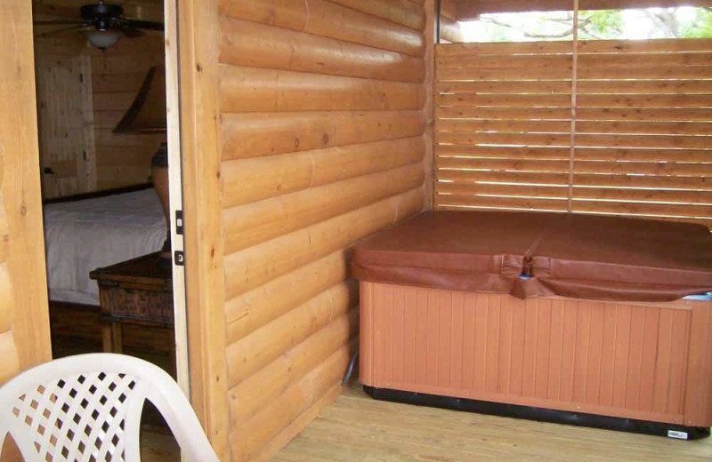 Cabin hot tub at White Oak Lodge