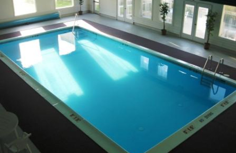 Voyager Inn of St. Ignace (St. Ignace, MI) Resort Reviews