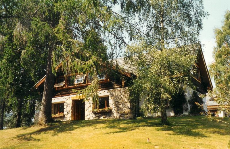 Cottage at Loch Insh Watersports & Boathouse Restaurant.