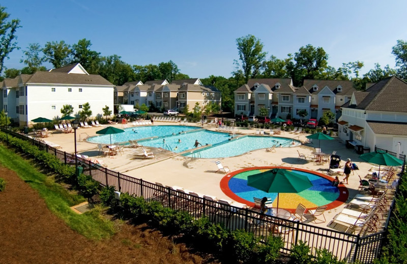 Outdoor pool at King's Creek Plantation.