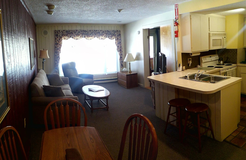 Guest room at Inns of Waterville Valley.