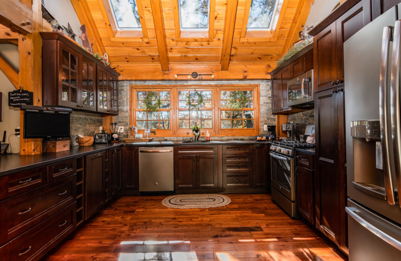 Rental kitchen at Amazing Branson Cabin Rentals - RentBranson.