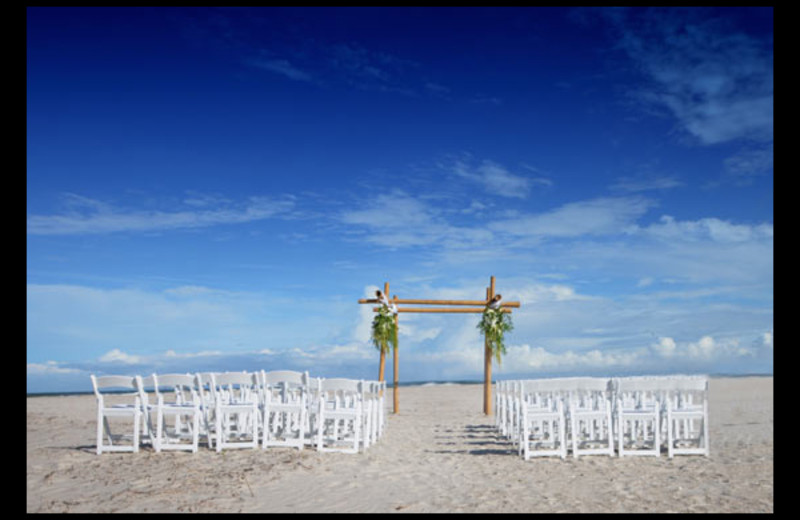 Wedding ceremony at Shell Island Resort.