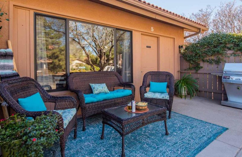 Patio at Whispering Creek Bed 