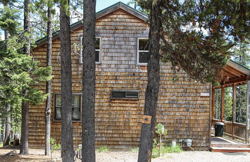 Cabin exterior at Elk Lake Resort.