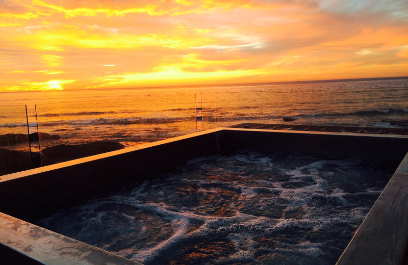 Rental hot tub at Cal Vacation Homes.