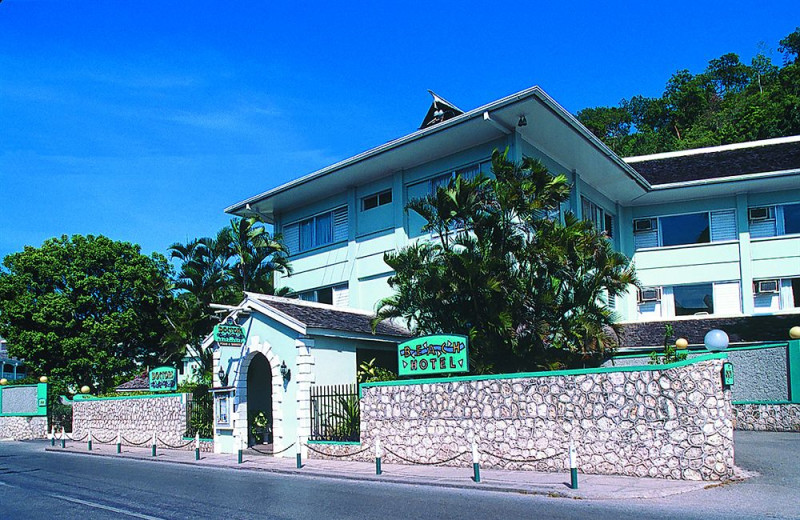 Exterior view of Doctors Cave Beach Hotel.