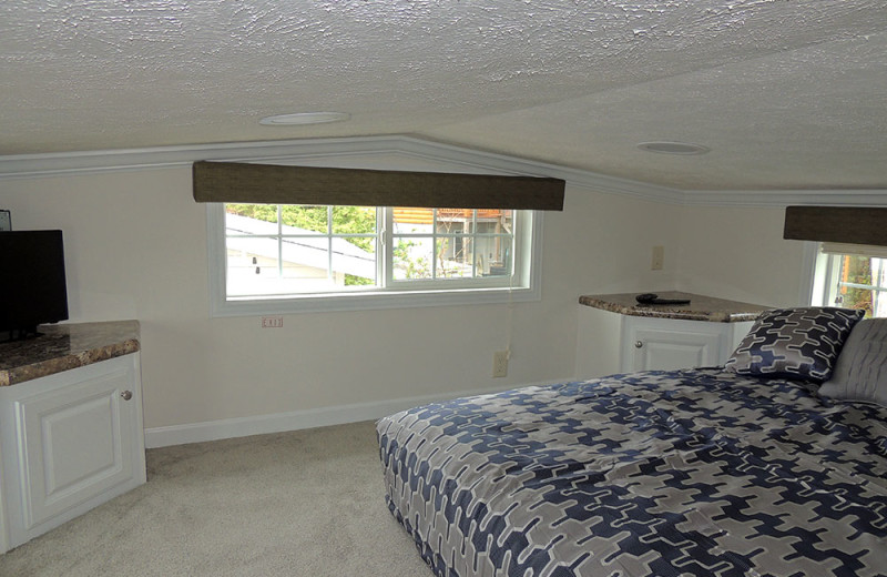 Cottage bedroom at Angel Rock Waterfront Cottages.