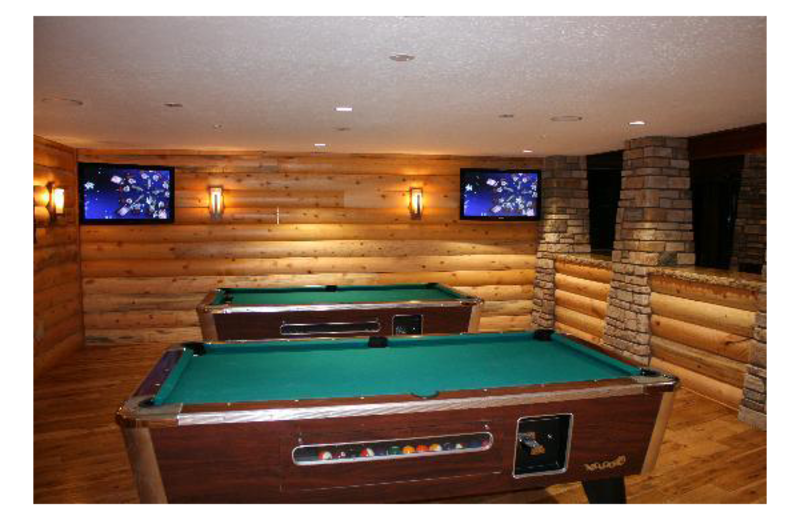 Billiards table at Grand Lodge at Brian Head.