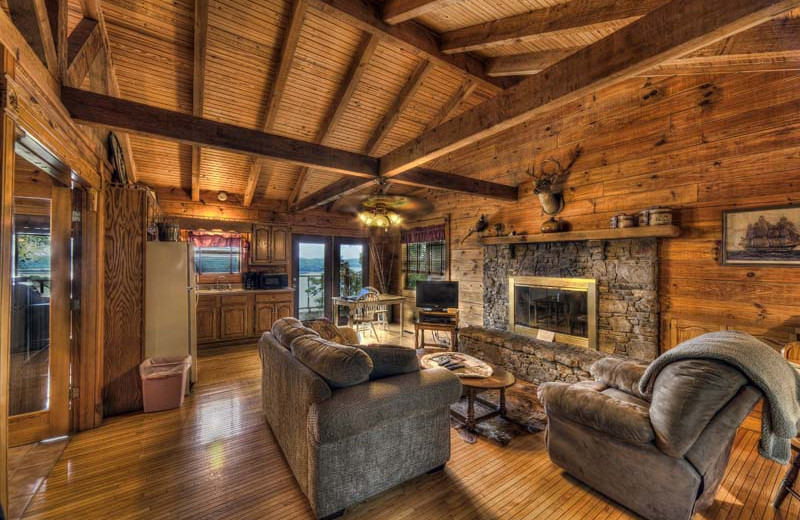 Living Room at Sugar Ridge Resort 