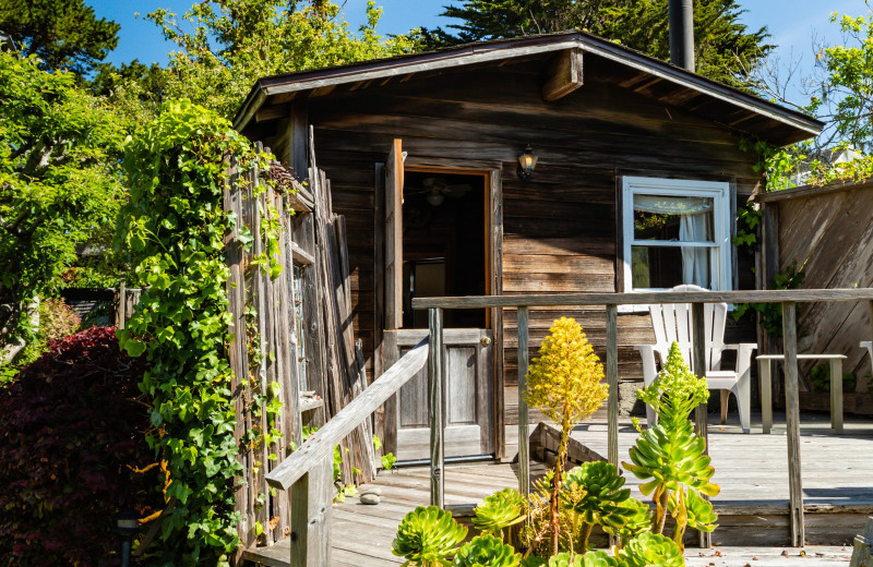 Cottage exterior at Alegria Oceanfront Inn & Cottages.