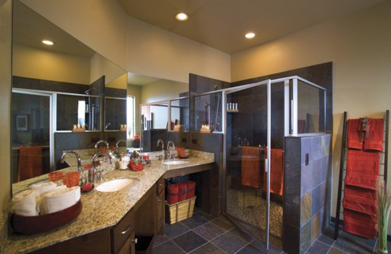 Suite bathroom at Red Mountain Resort.