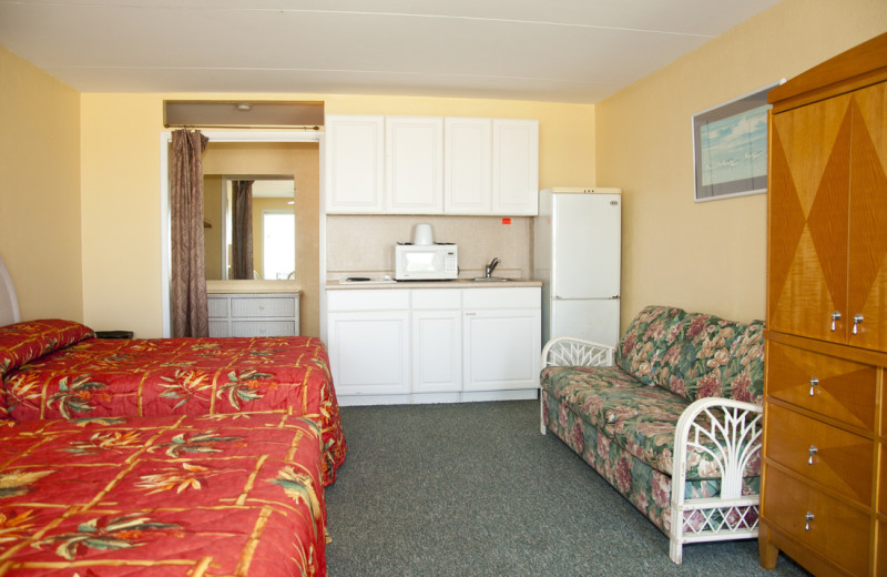Guest room at Granada Ocean Resort.