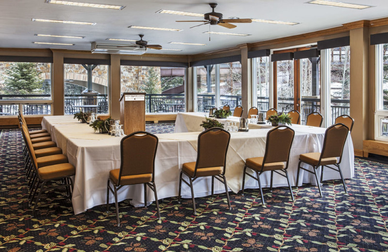 Meeting room at Lion Square Lodge.