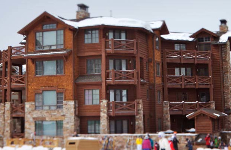 Exterior view of Deer Valley Vacation Rentals.