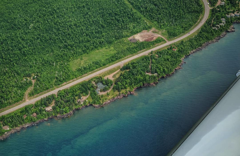 Aerial view of Thomsonite Beach Inn & Suites.