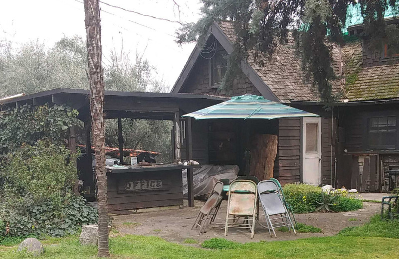 Cabin exterior at Lake Elowin Resort.