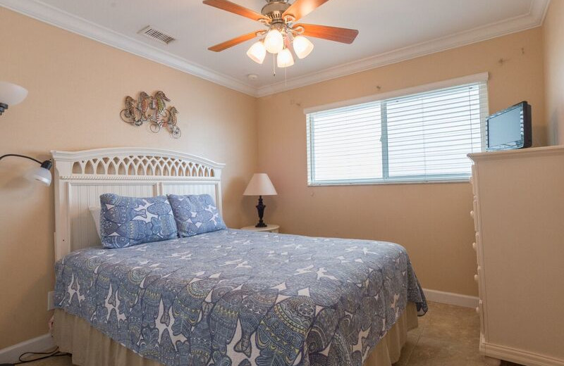 Guest bedroom at Anna Maria Island Inn.