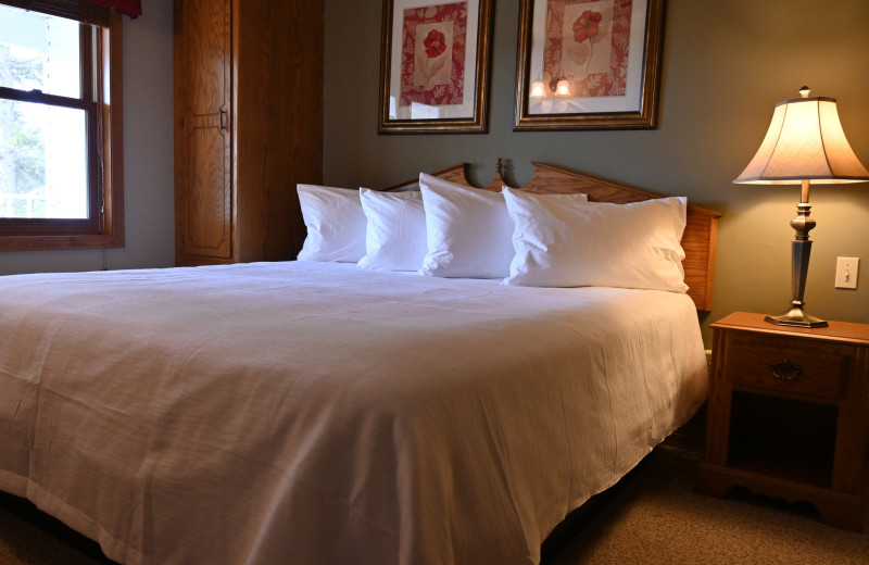 Guest bedroom at High Point Inn.