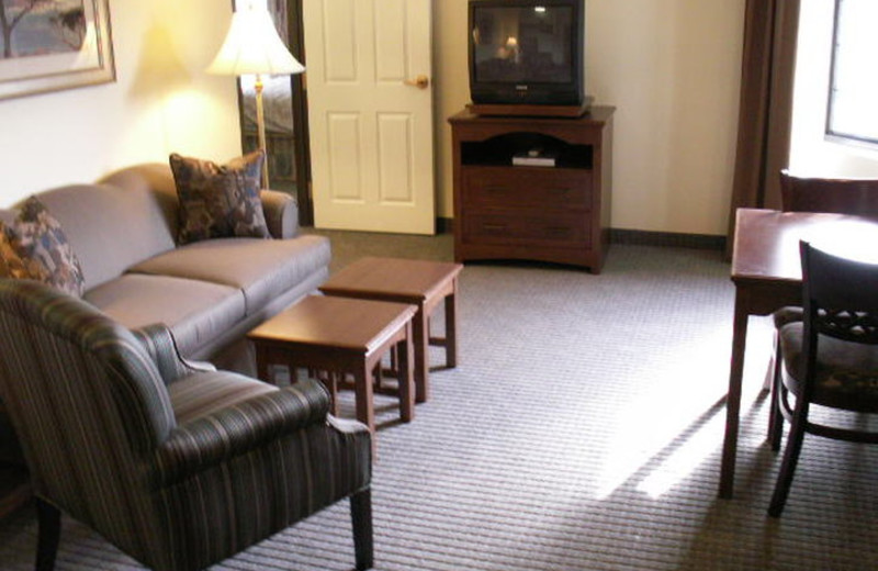 Guest room at Staybridge Suites Irvine East/Lake Forest.