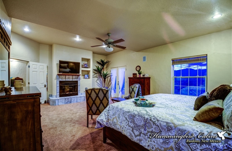 Master Suite in Hummingbird Cabins - Casa Encantada Vacation Rental