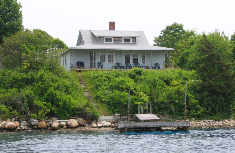 Cottage exterior at Kagels Cottages.