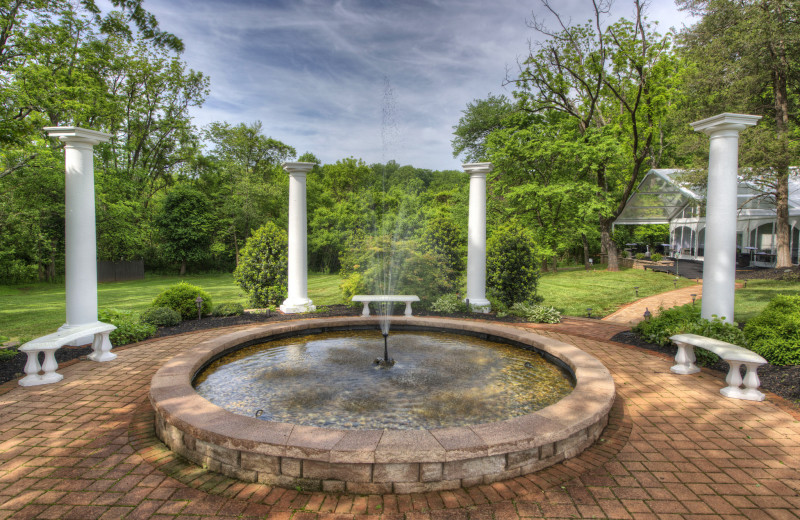 Fountain at Chestnut Hill Wedding & Reception Venue.