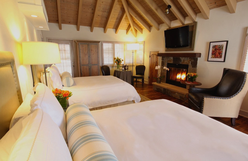 Guest room at Vintage Inn.