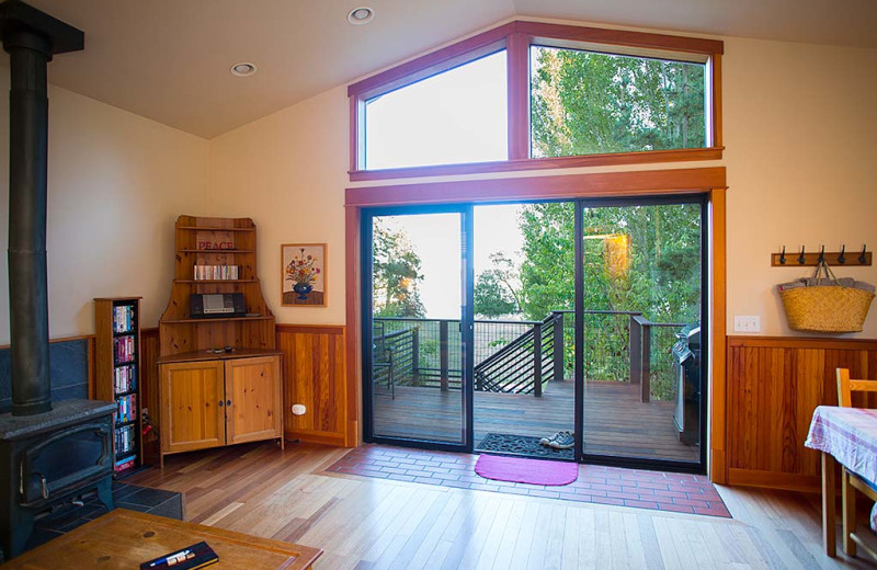 Guest living room at Pebble Cove Farm.