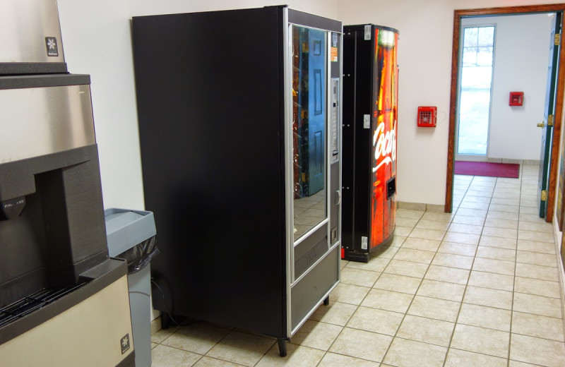 Vending machines at Country Inn River Falls.