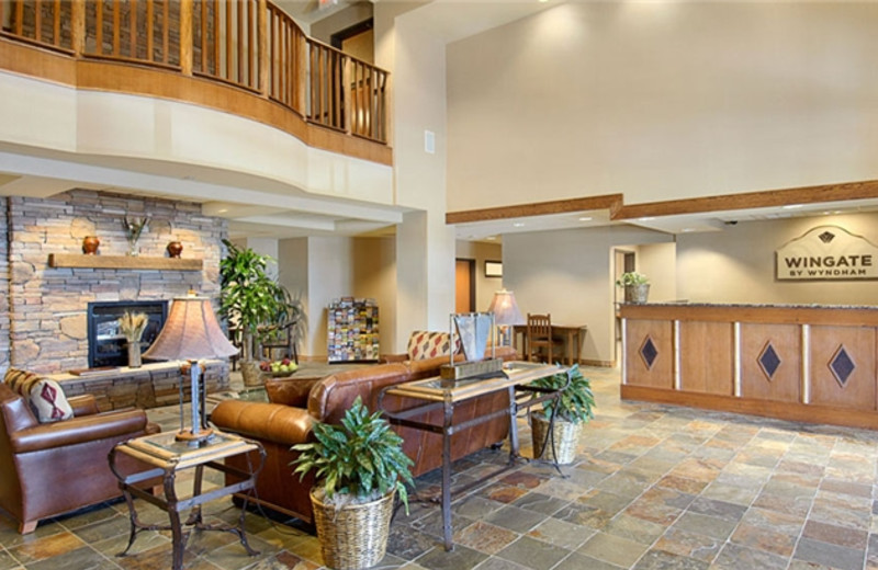 Lobby at Wingate by Wyndham Greenwood Village/Denver Tech