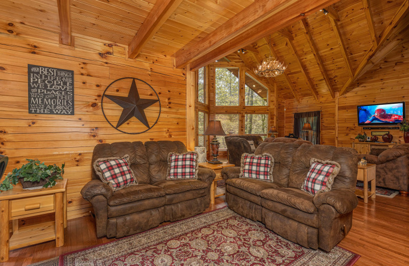 Living room at American Patriot Getaways - Smokies Paradise Lodge.