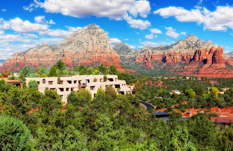 Exterior view of Inn of Sedona.