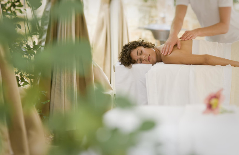 Massage Services at Lake Austin Spa Resort