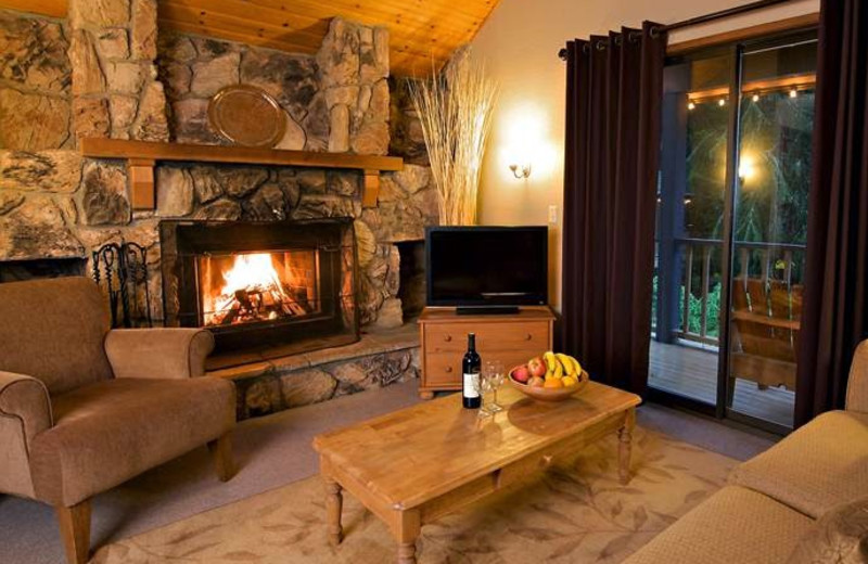 Guest living room at Alta Crystal Resort at Mt. Rainier.