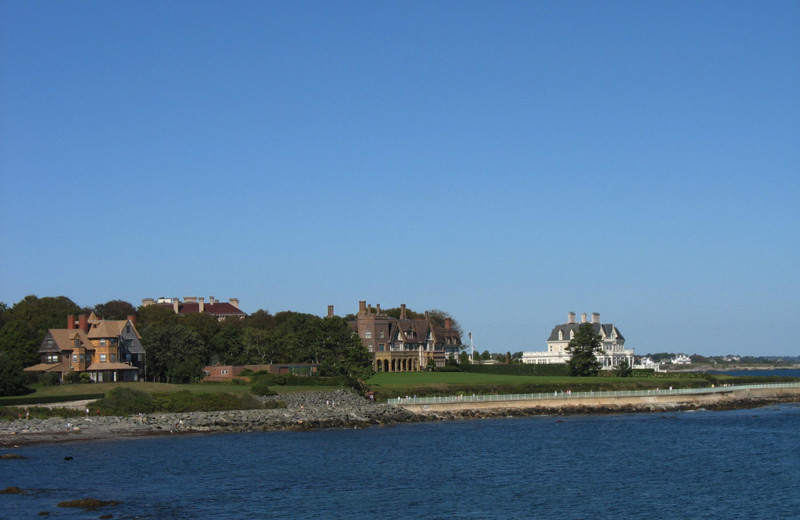Shoreline at Samuel Durfee House.