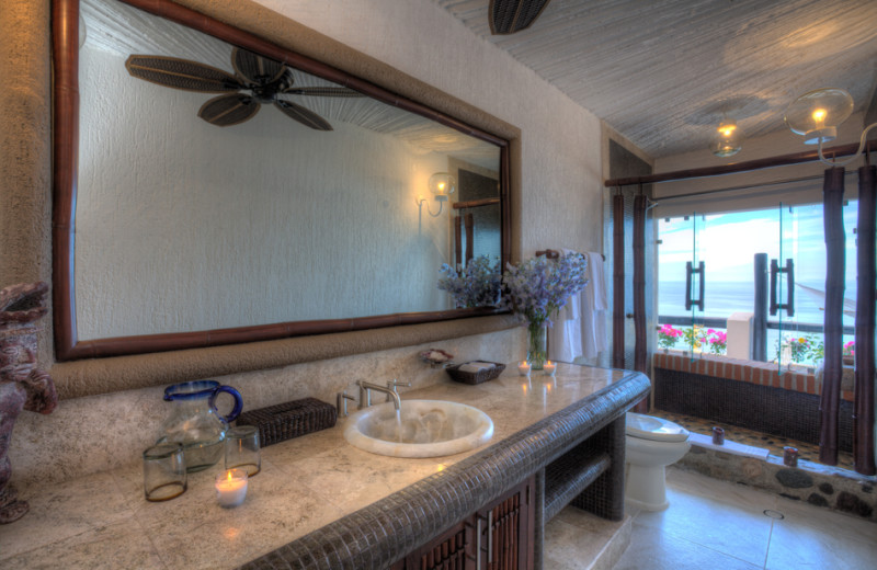 Villa bathroom at Ocho Cascadas Resort.