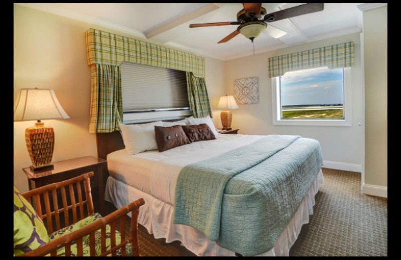 Guest room at Shell Island Resort.