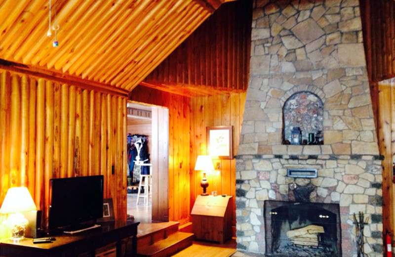 Cabin living room at Northwoods Vacation Lodgings.