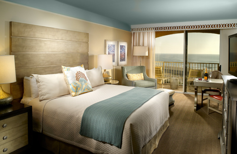 Guest room at Omni Amelia Island Plantation.