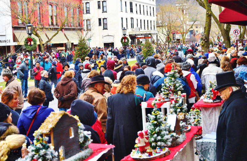 Holiday shopping at Penn Wells Hotel & Lodge.