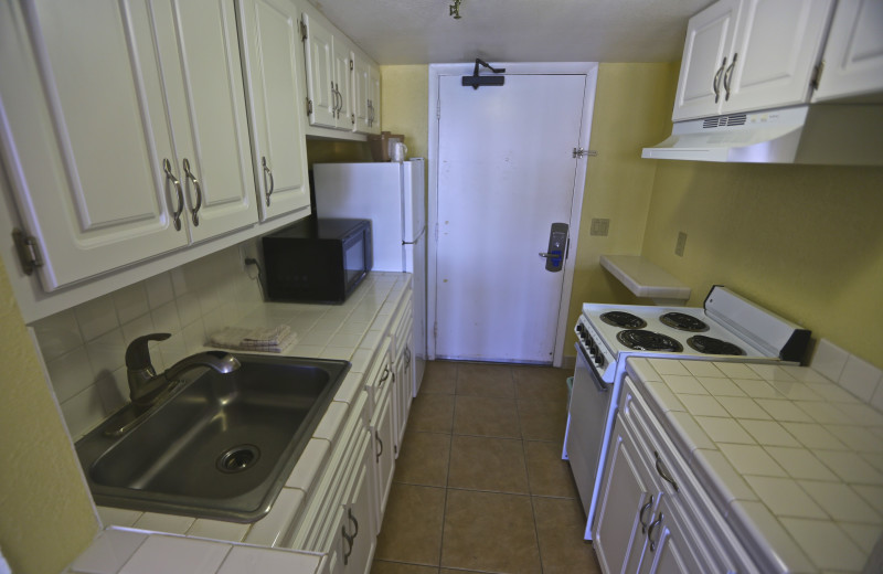 Guest kitchen at Shoreline Island Resort.
