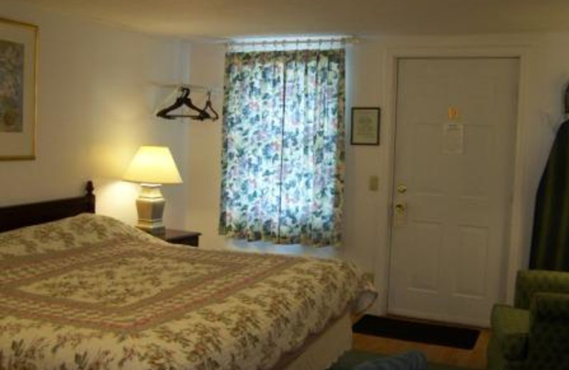 Guest Room at Golden Knight Inn