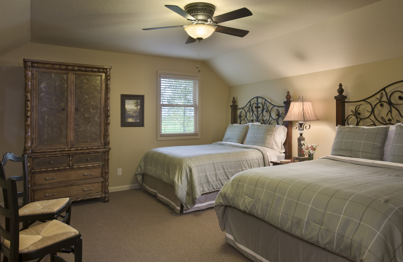 Cabin bedroom at Caryonah Hunting Lodge.