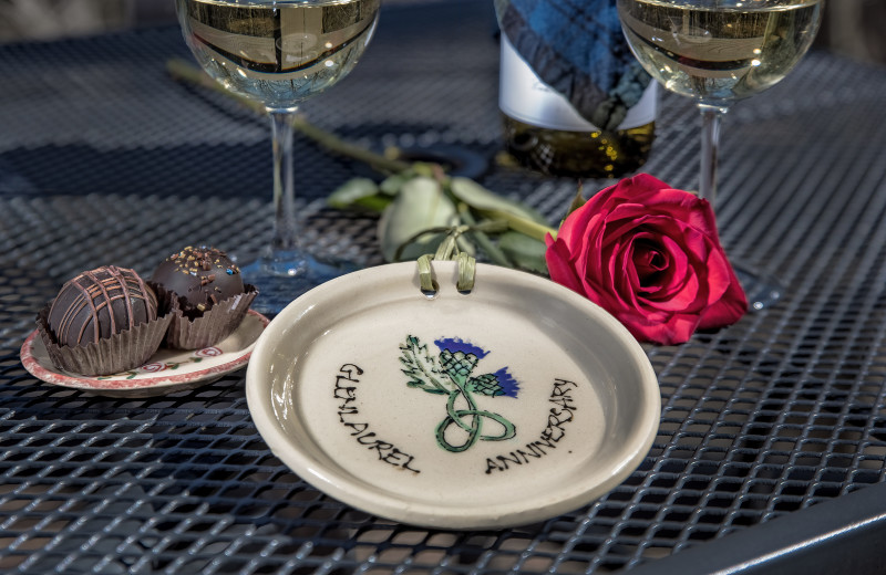 Chocolates and wine at Glenlaurel Scottish Inn & Cottages.